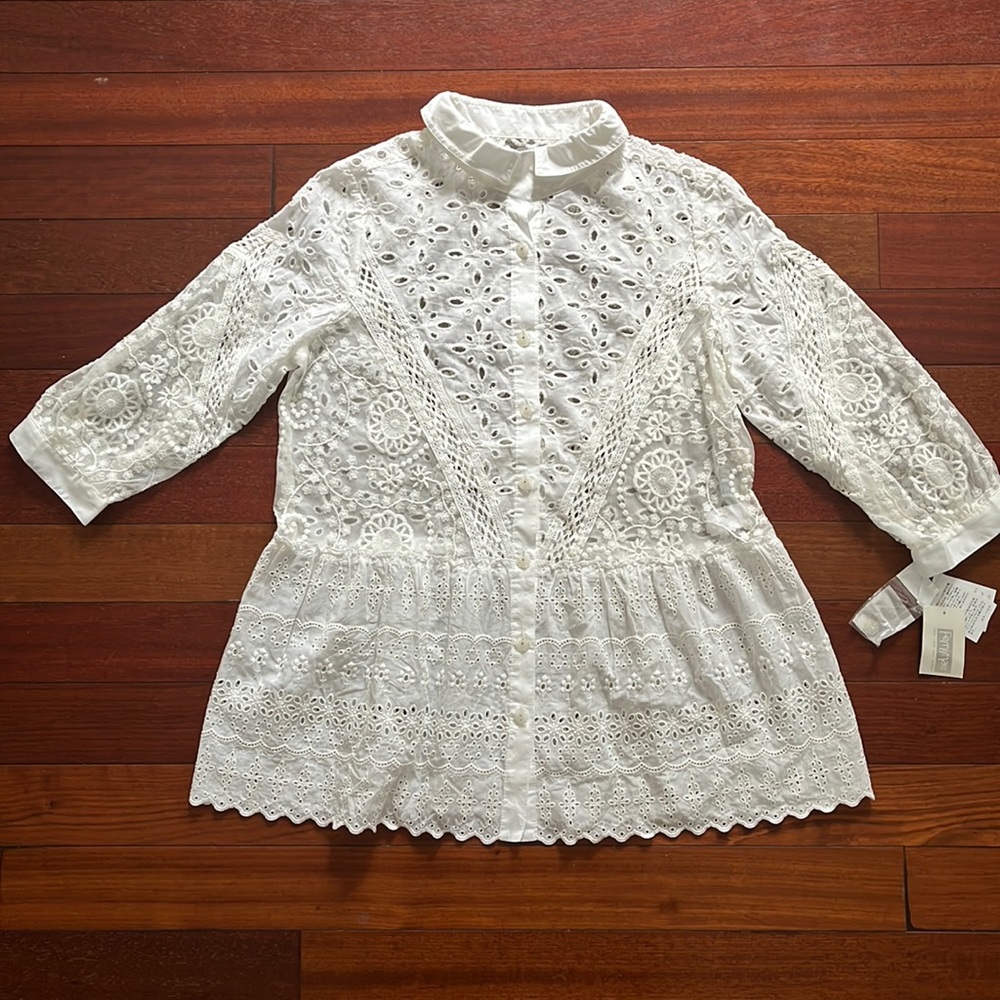 FEMIMAE eyelet blouse